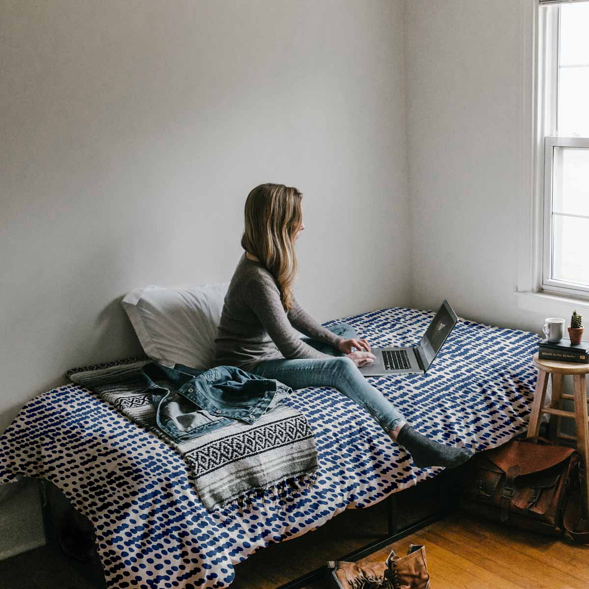 Set di biancheria da letto con coperte terapeutiche a pois blu