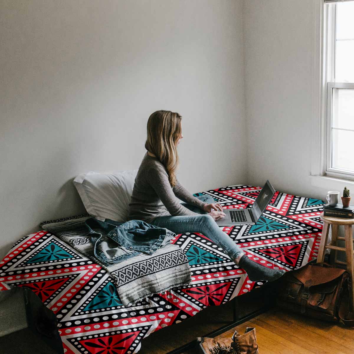 Set di biancheria da letto con coperte terapeutiche e triangoli colorati