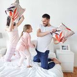 Cuscino sanitario beige con foglie colorate