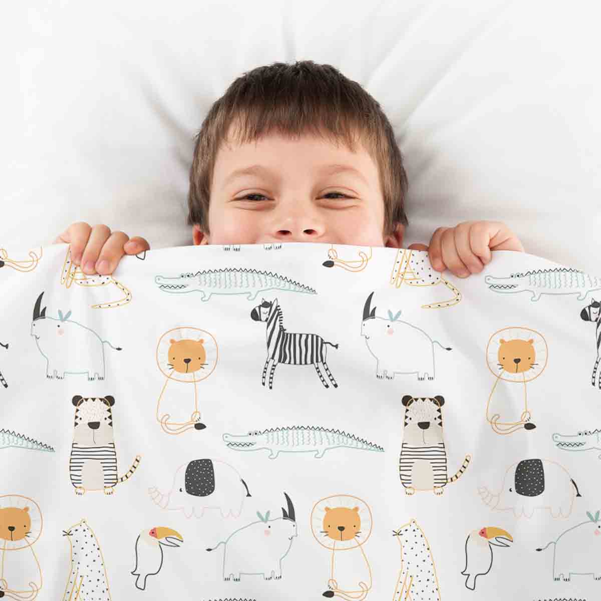 Set di biancheria da letto con coperte terapeutiche bianche con animali dello zoo