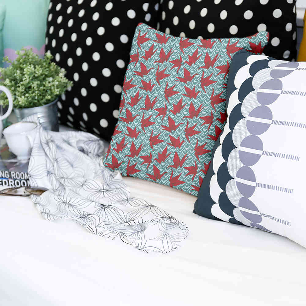 Cuscino salute rosso origami