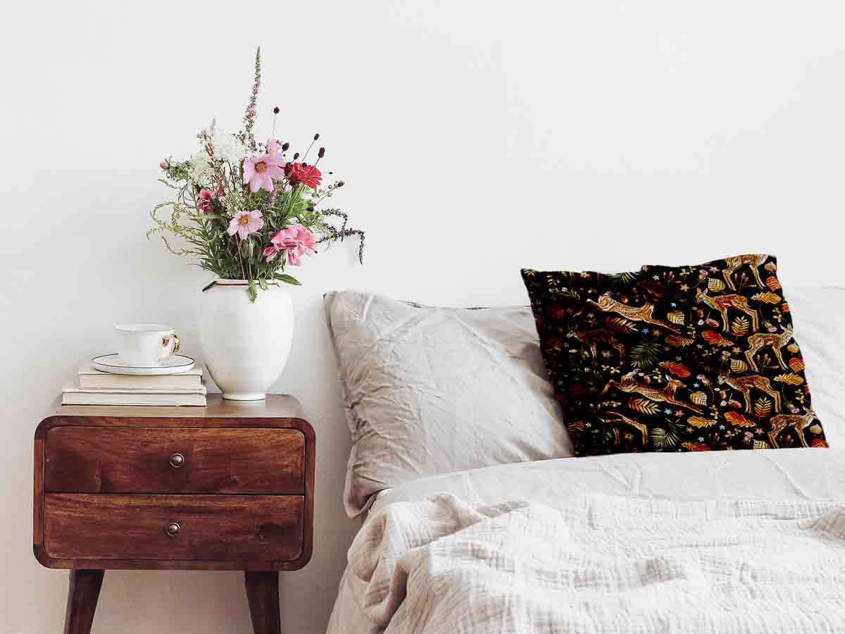 Cuscino sanitario marrone con cervo