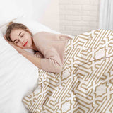 Set di biancheria da letto beige con forme per coperte terapeutiche