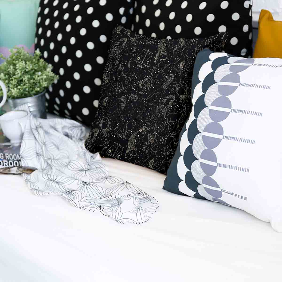 Cuscino salute nero oroscopo