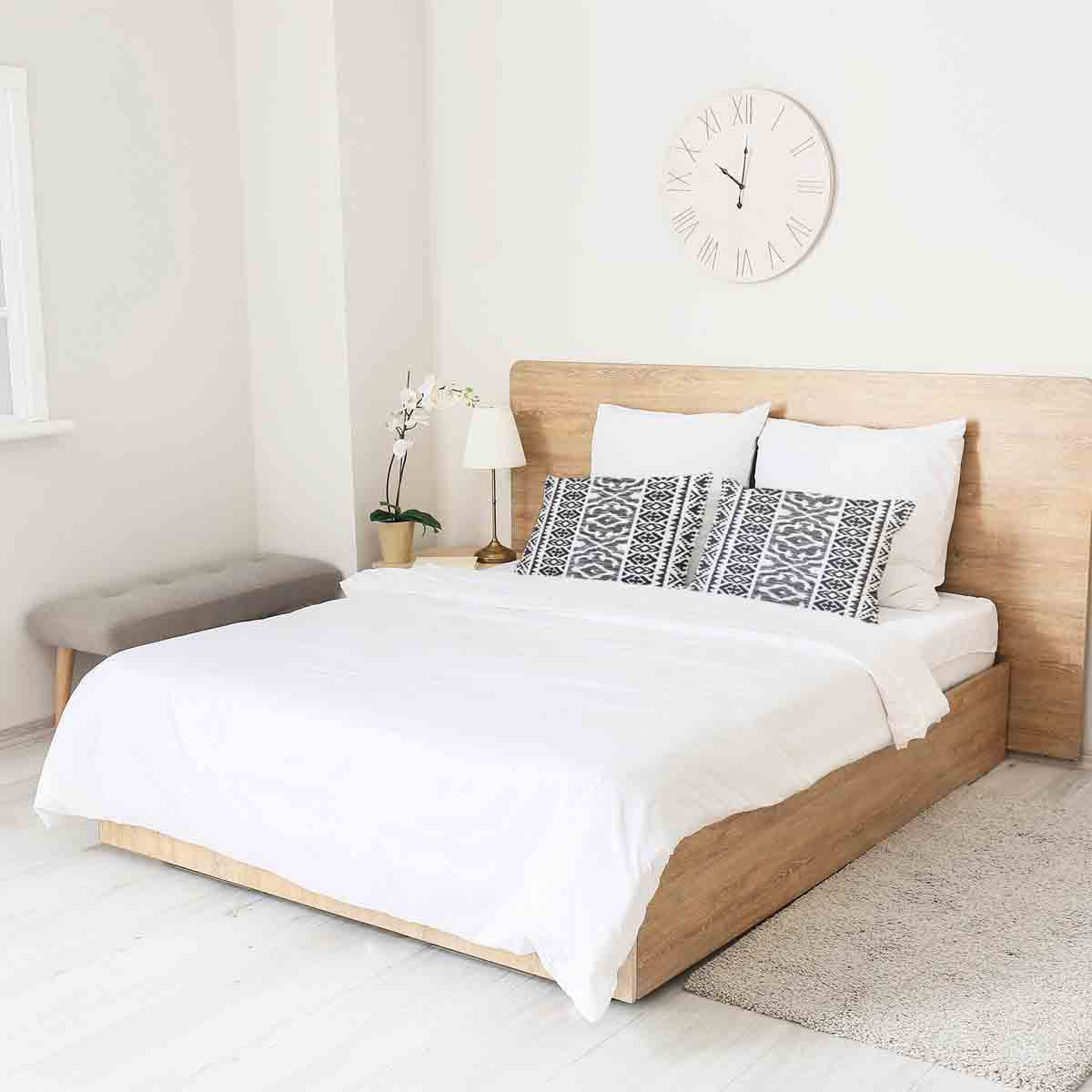 Cuscino sanitario con forme nere