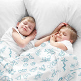 Set di biancheria da letto con coperte terapeutiche bianche e giocattoli