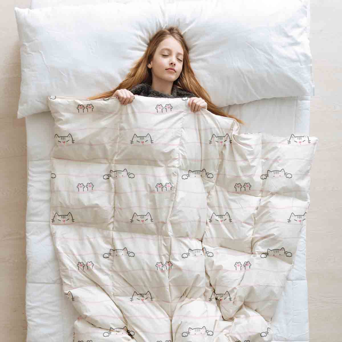 Set di biancheria da letto con coperte terapeutiche bianco con piccoli gatti
