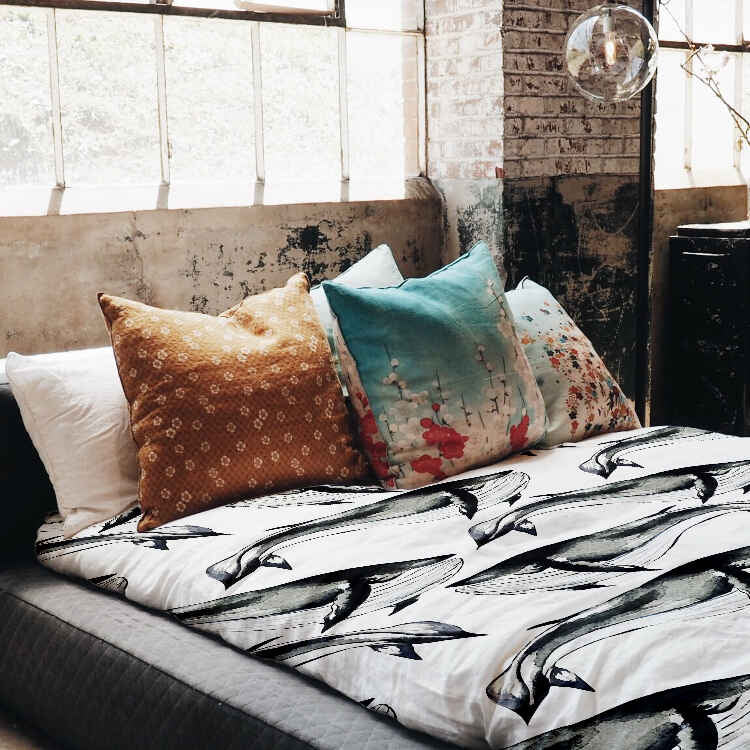 Set di biancheria da letto con coperta terapeutica Balena blu nera