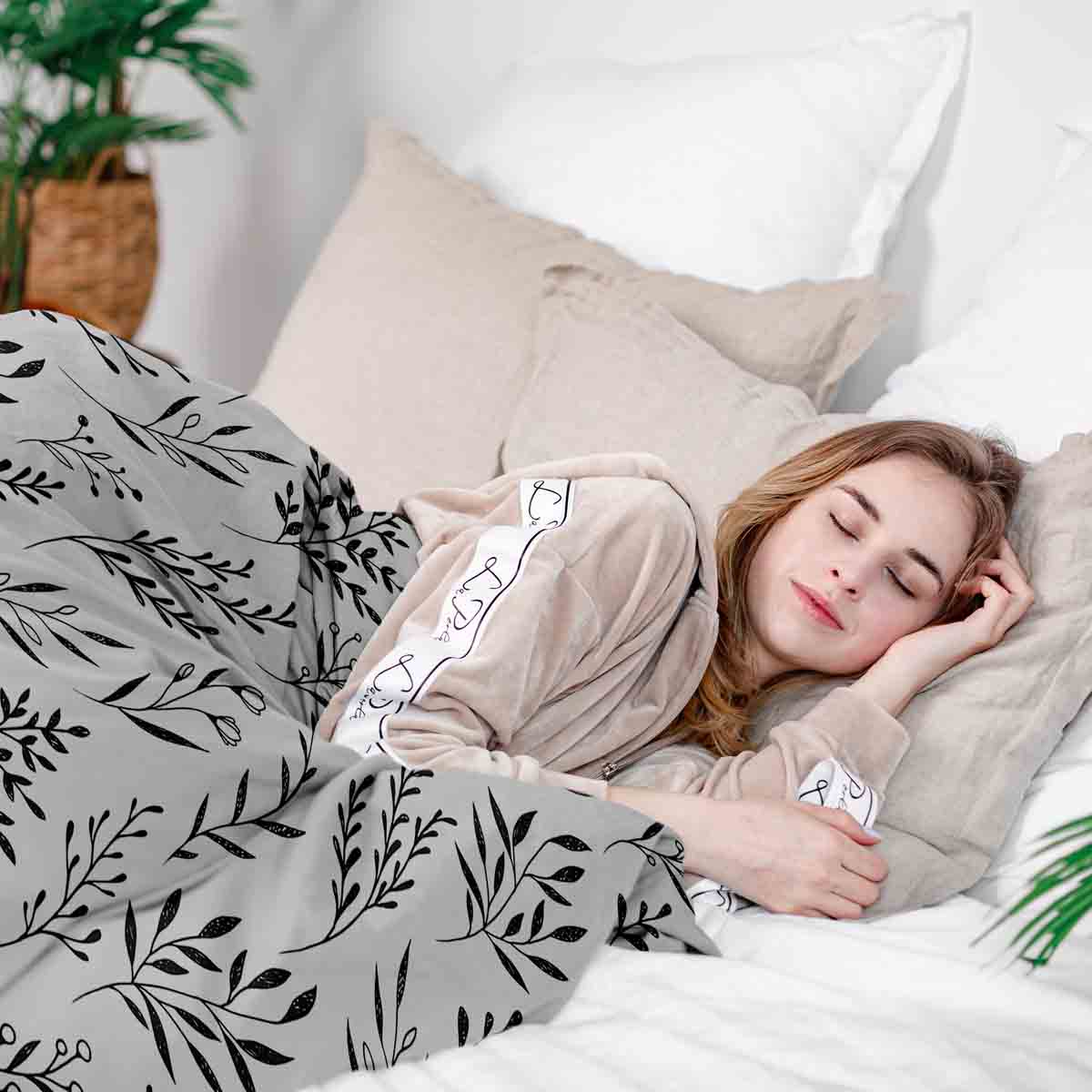 Set di biancheria da letto con coperte terapeutiche bianco con rami neri