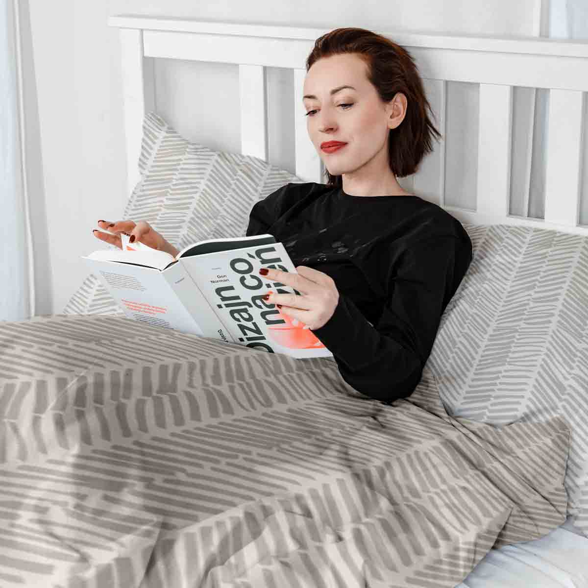 Set di biancheria da letto beige con coperte terapeutiche a righe