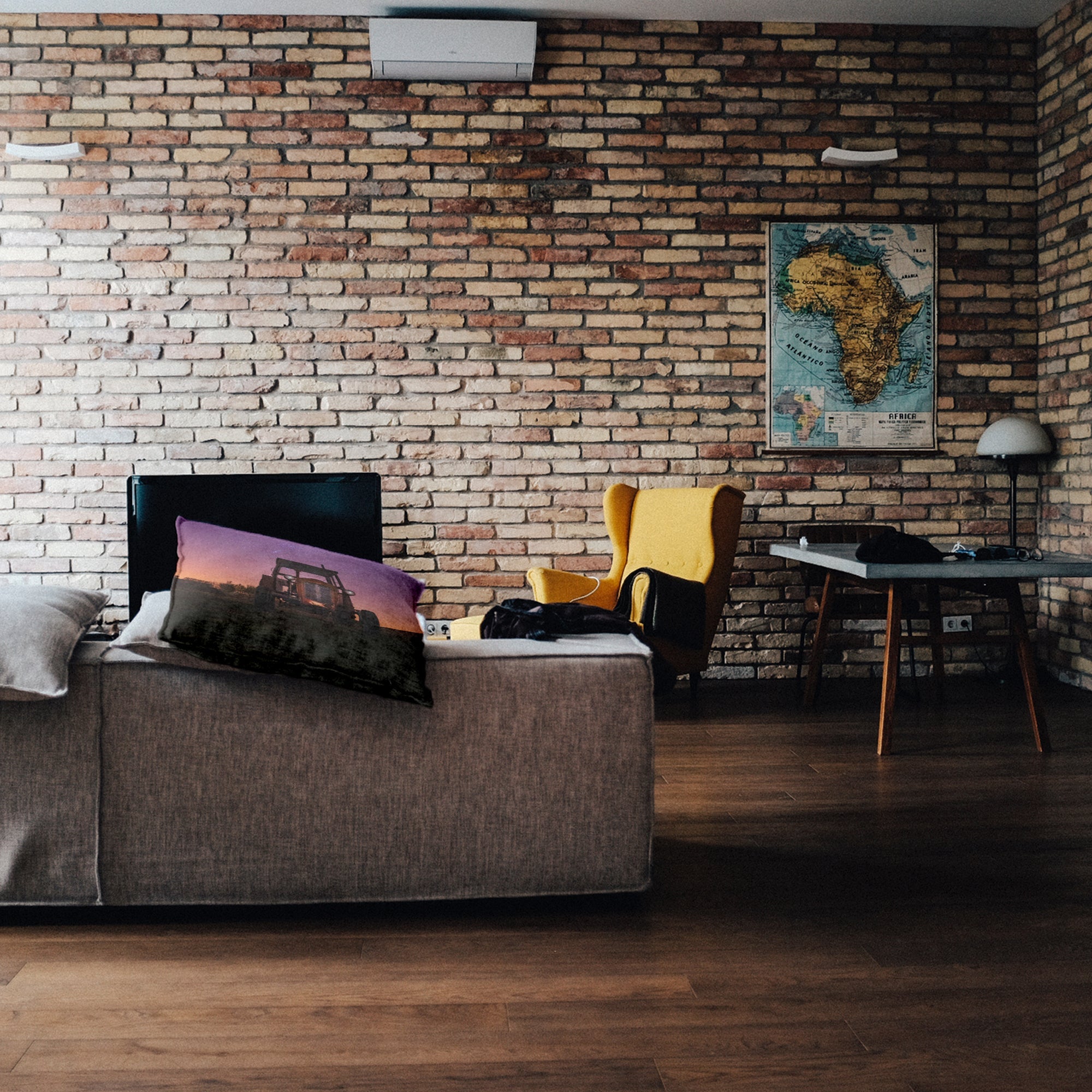 Cuscino sanitario viola con trattore