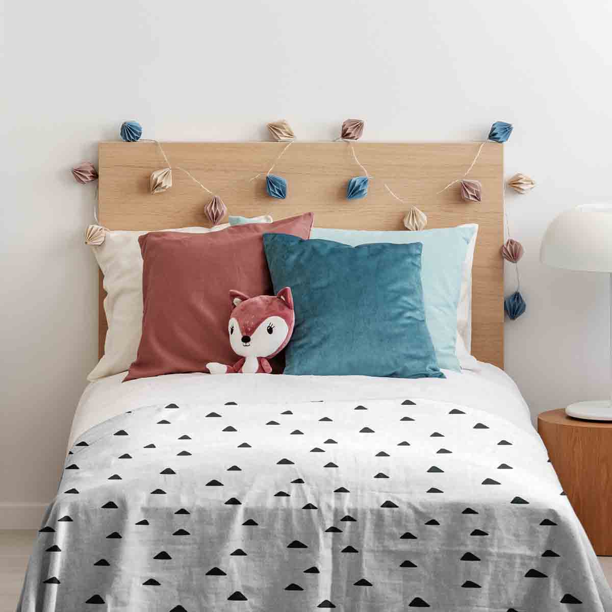 Set di biancheria da letto con coperte terapeutiche bianco con triangoli neri