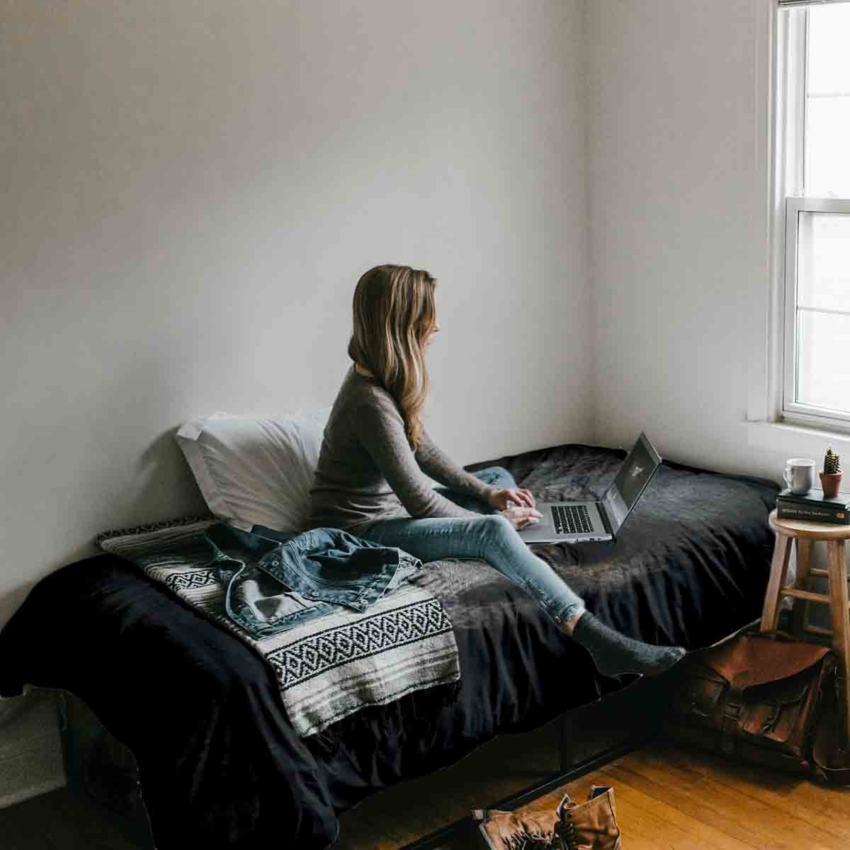 Set di biancheria da letto con coperta terapeutica nero spaventoso