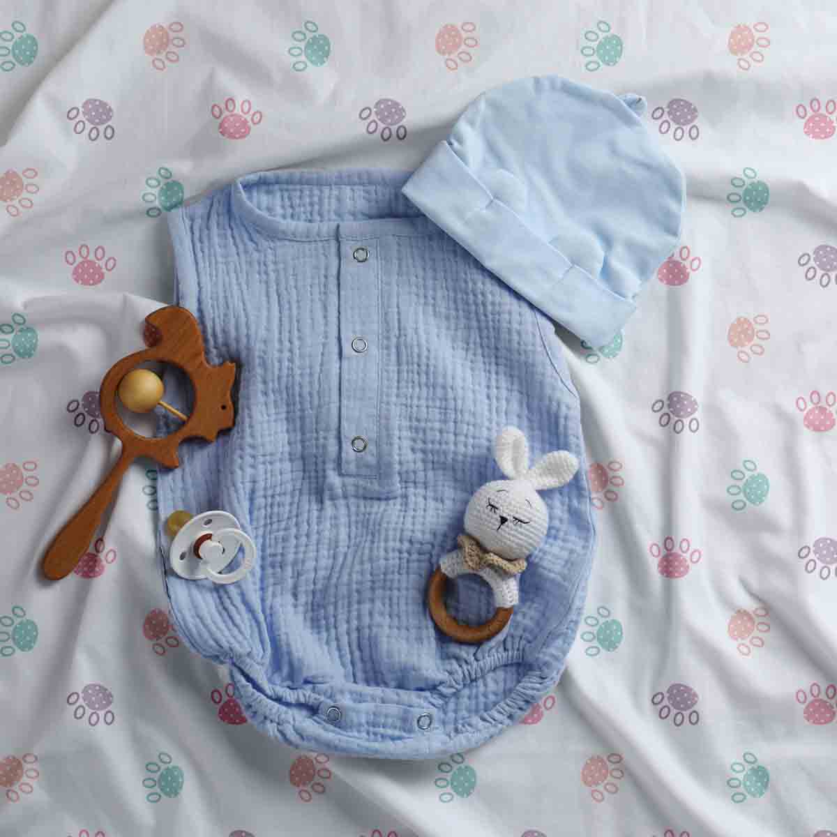 Coperta terapeutica originale - Rivestimento in cotone bianco con zampe colorate