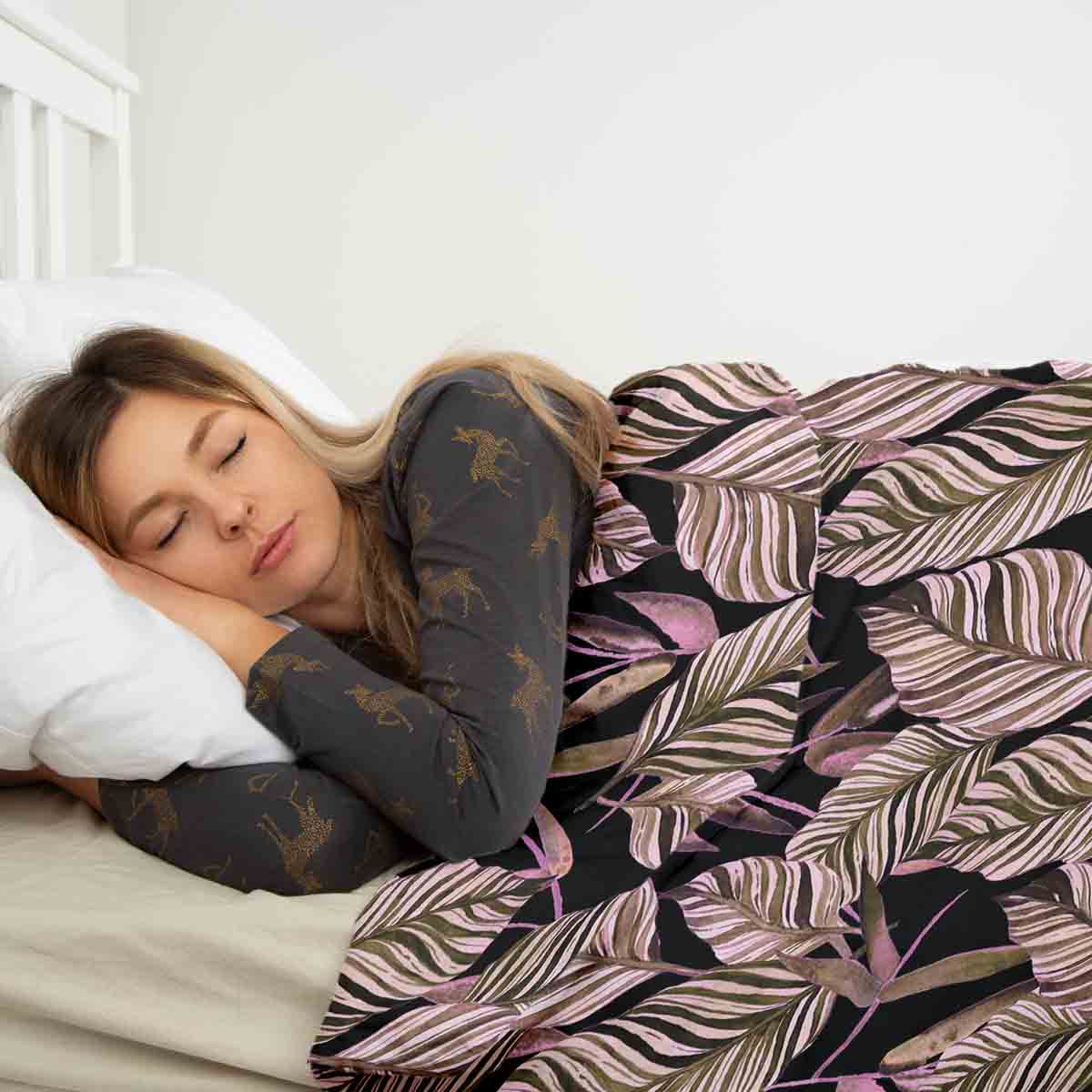 Coperta terapeutica originale - Rivestimento in cotone nero con foglie viola