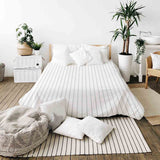 Set di biancheria da letto con coperte terapeutiche a righe grigio chiaro