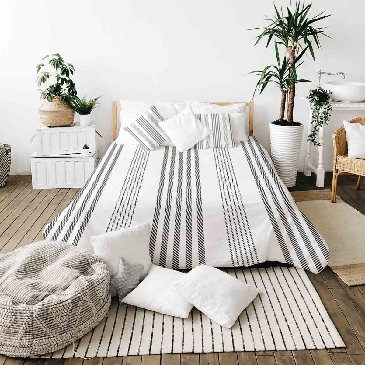 Set di biancheria da letto con coperte terapeutiche grigie a strisce spesse e sottili