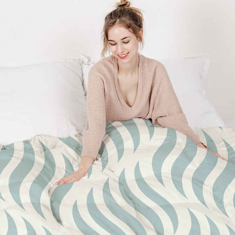 Set di biancheria da letto con coperte terapeutiche onde astratte