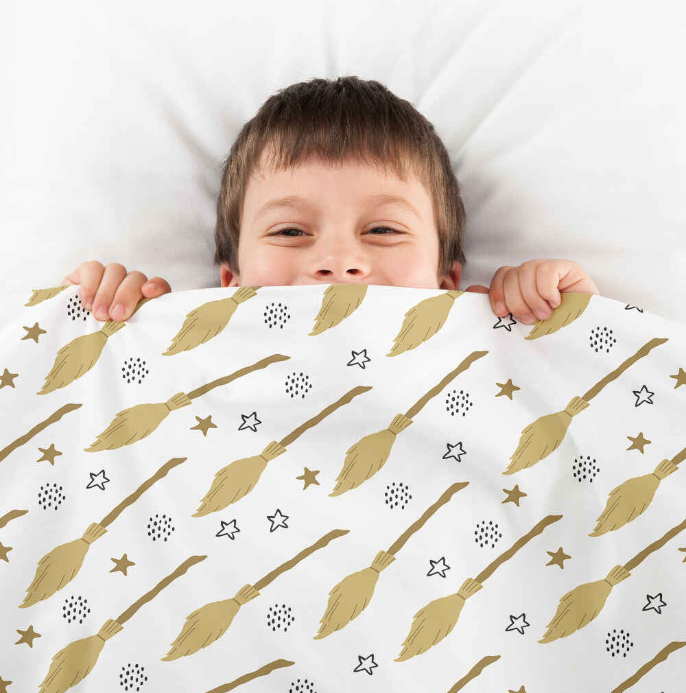 Set di biancheria da letto con coperte terapeutiche bianco con scopa di Harry