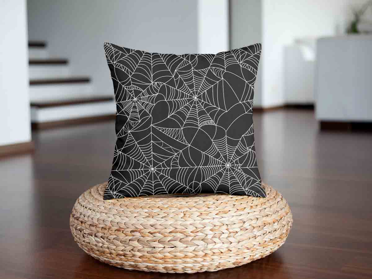 Cuscino sanitario nero con ragnatela