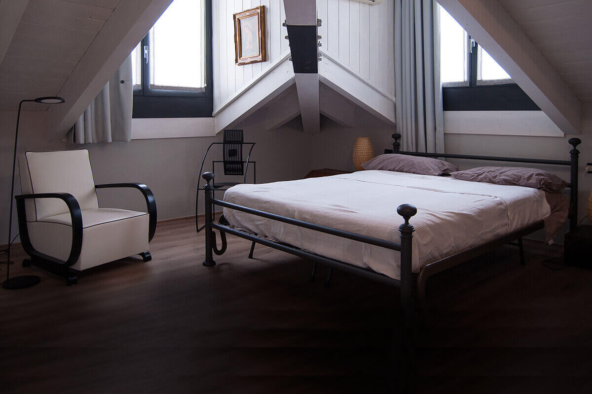 metall im schlafzimmer