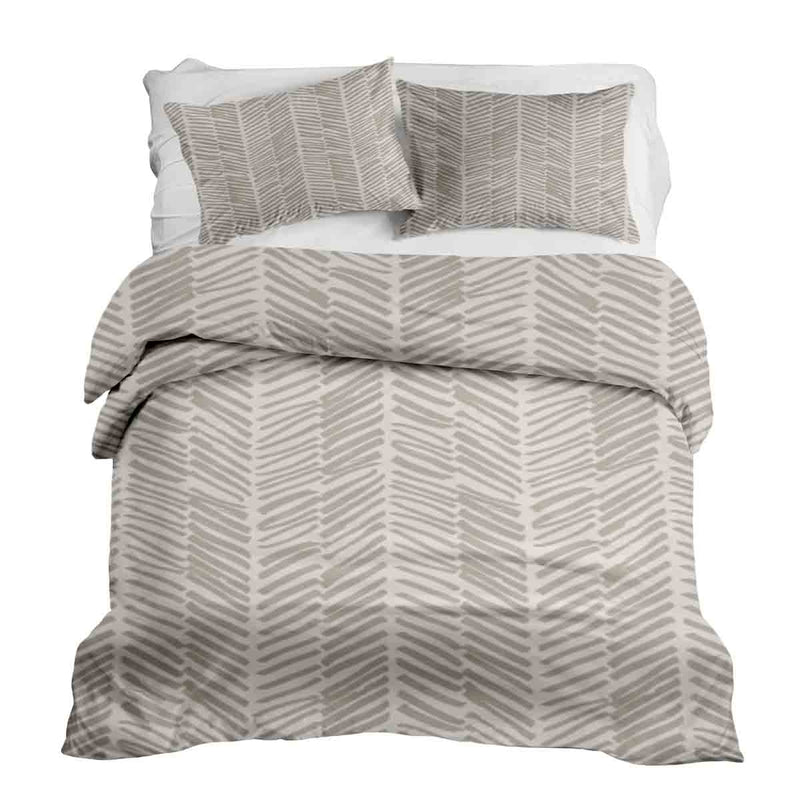 Set di biancheria da letto beige con coperte terapeutiche a righe