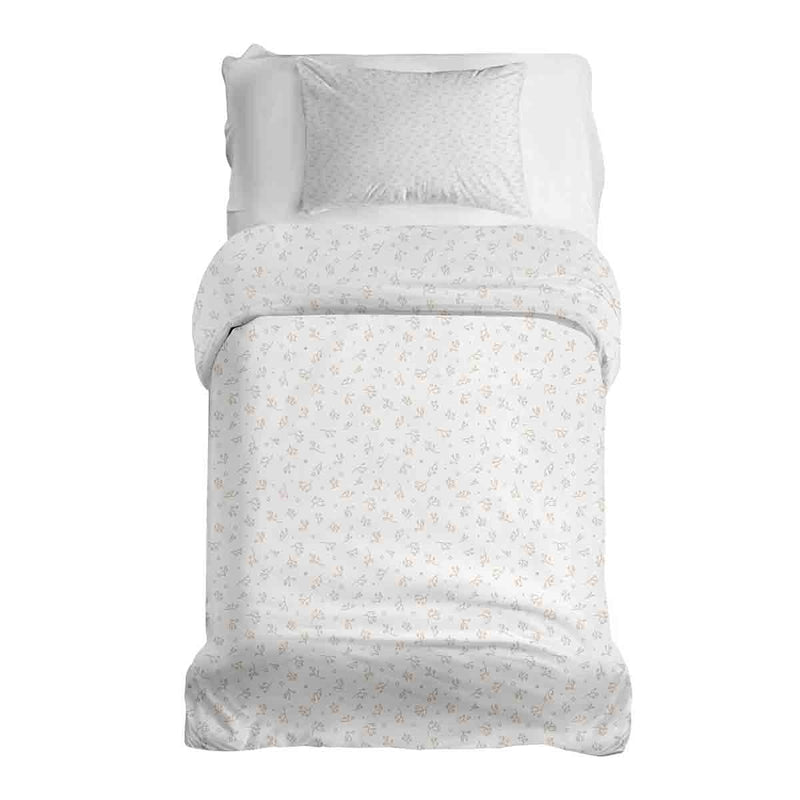 Set di biancheria da letto con coperte terapeutiche e delicati mazzi di fiori