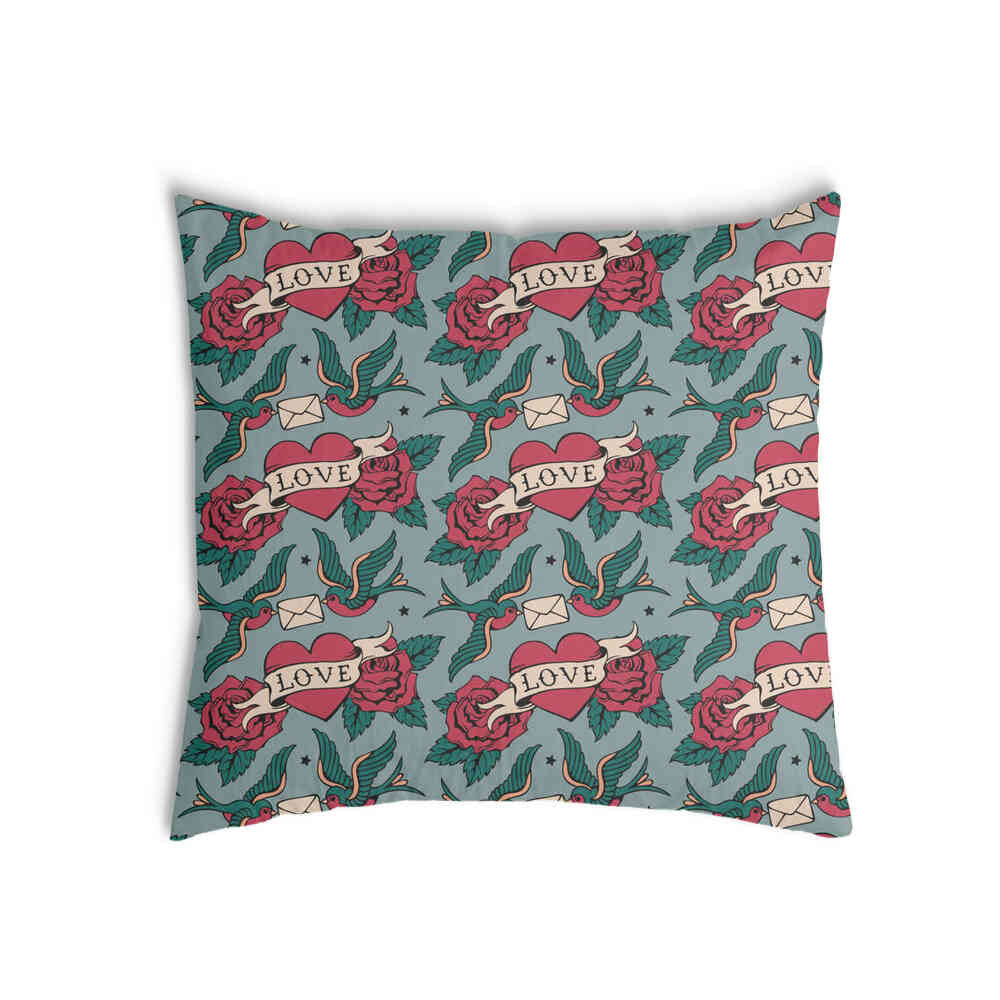 Cuscino salute Love Tattoo