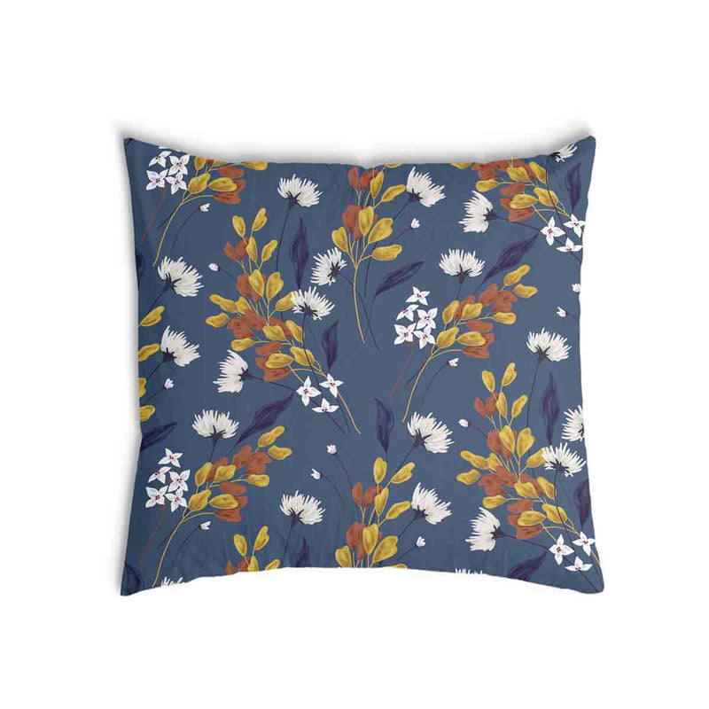 Cuscino sanitario blu con mazzo di fiori