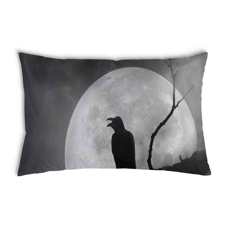 Cuscino salute corvo nella luce della luna