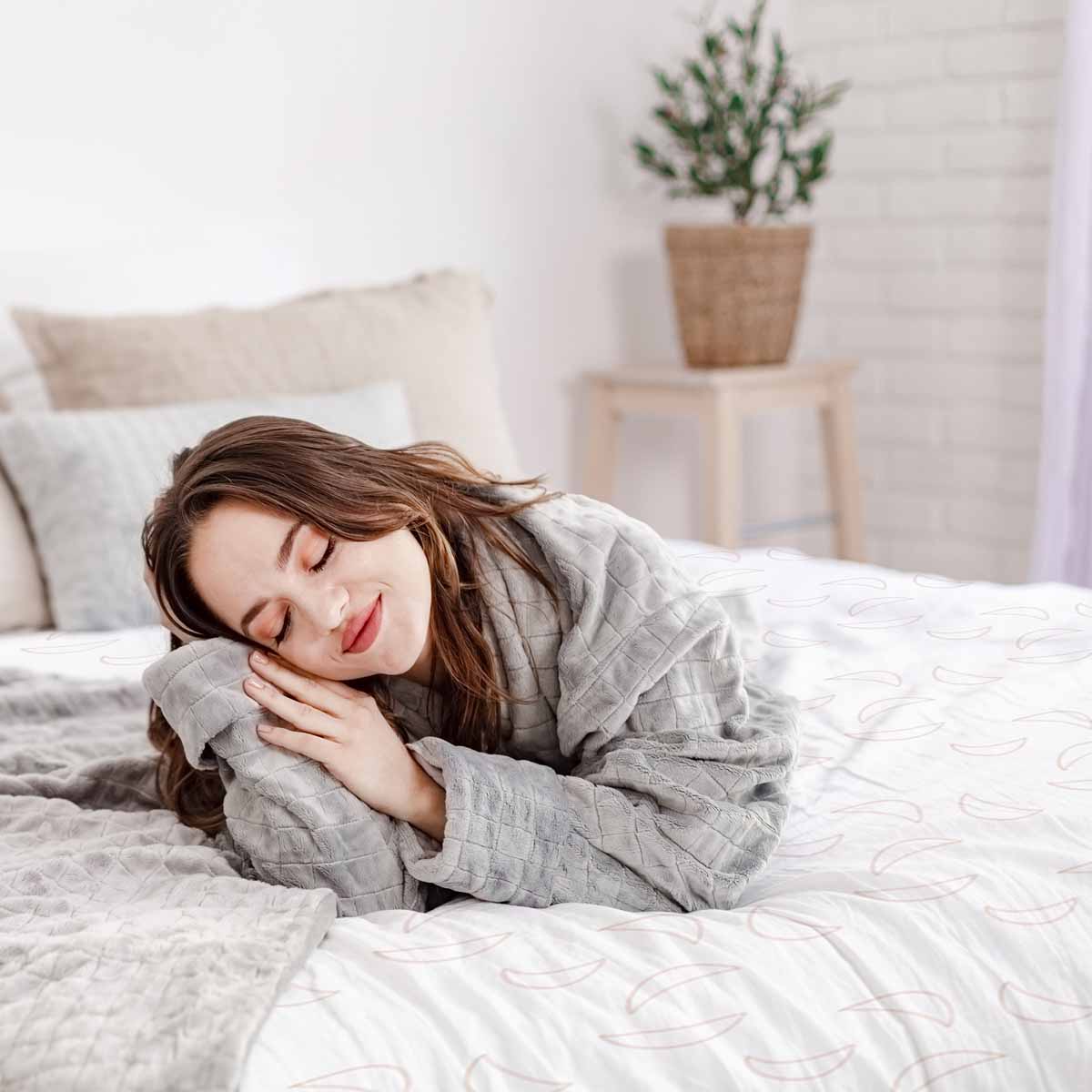 Set di biancheria da letto con coperte terapeutiche bianche con mezzalune