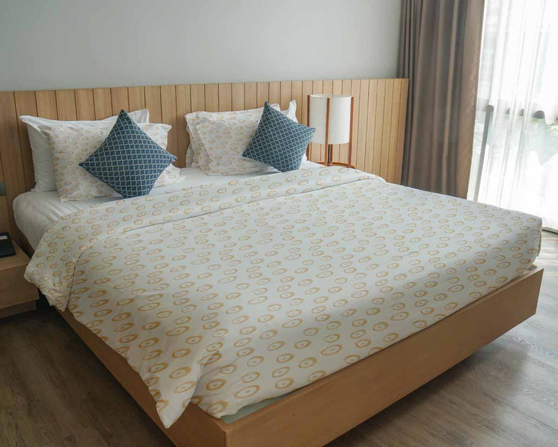 Set di biancheria da letto con coperte terapeutiche con cerchi arancioni