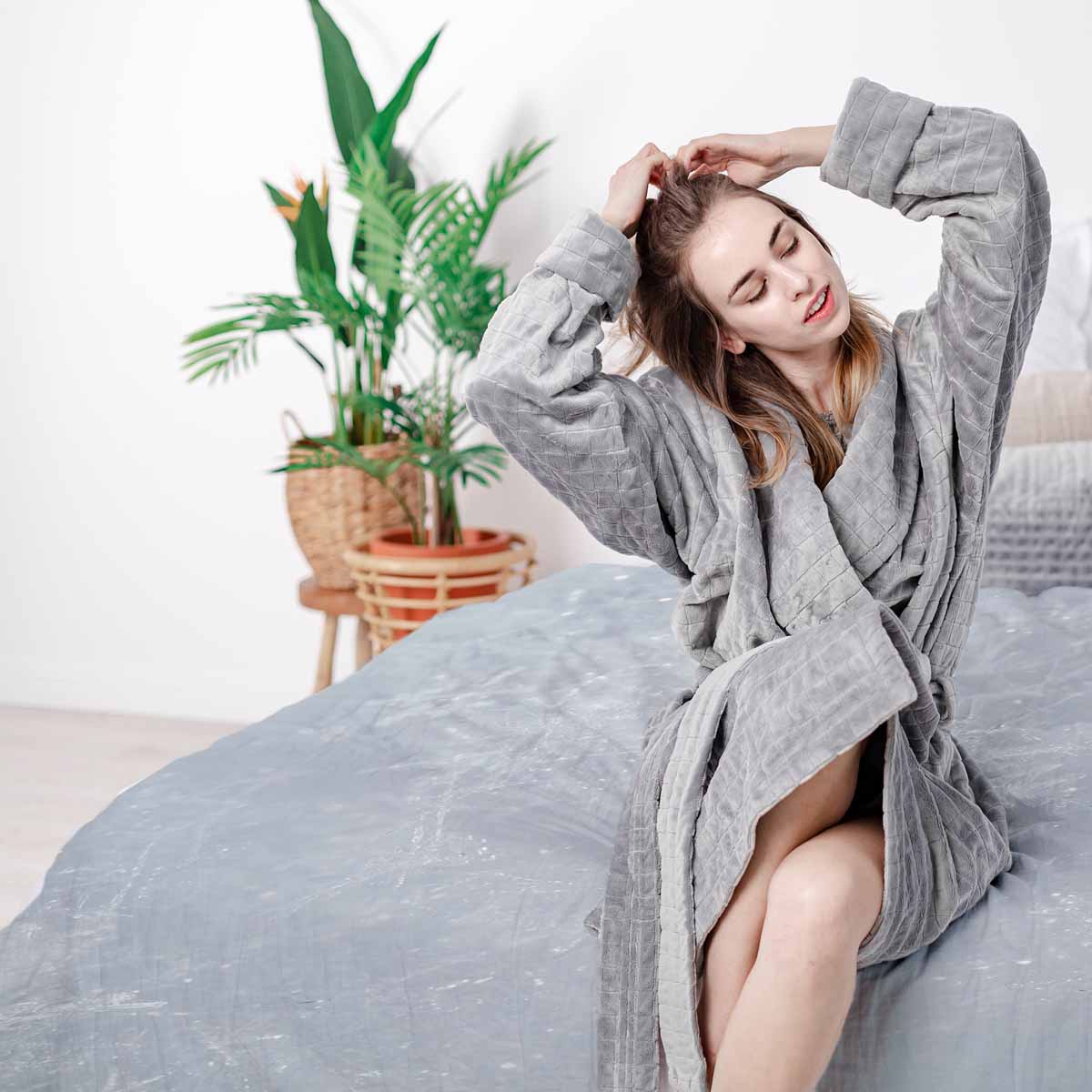 Set di biancheria da letto con coperta terapeutica grigia con fiocchi di neve