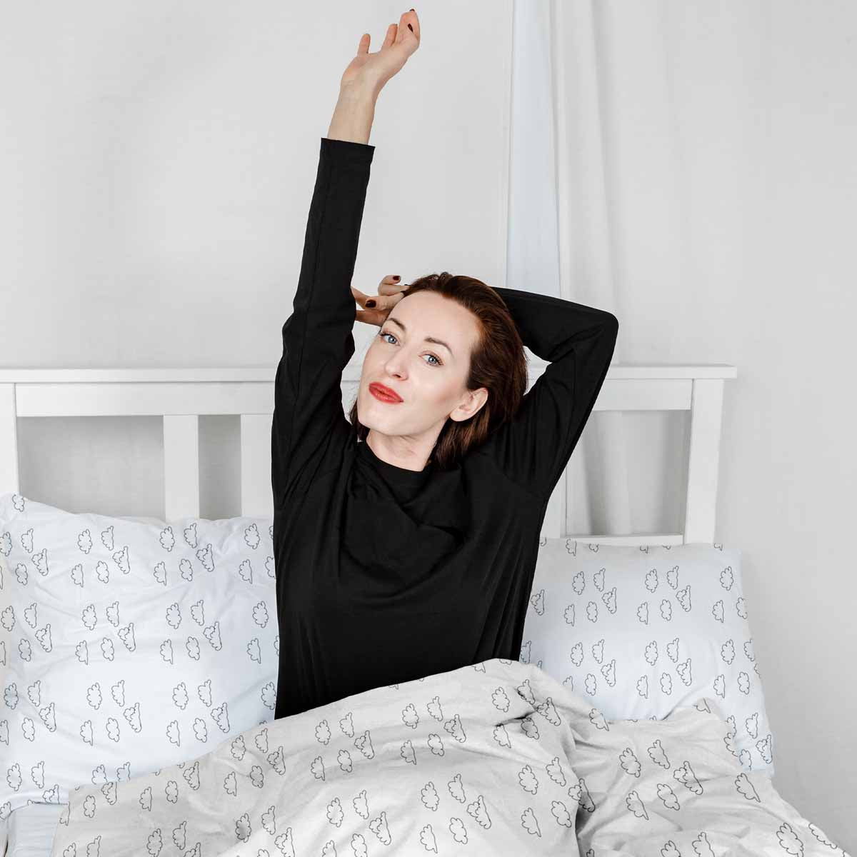 Set di biancheria da letto con coperta terapeutica bianca con nuvole