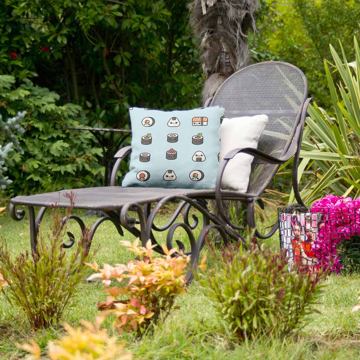 Cuscino sanitario azzurro chiaro con sushi