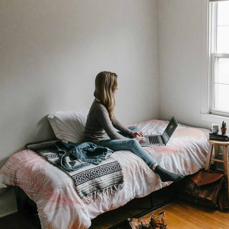 Coperta terapeutica originale - Rivestimento in cotone bianco con piume rosa