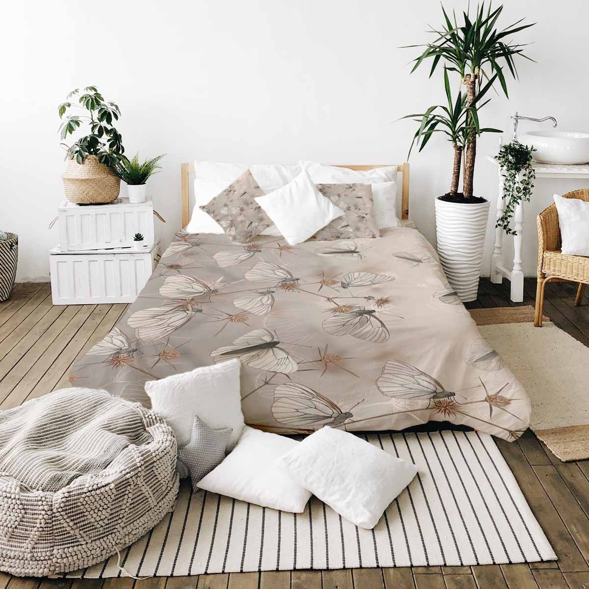 Set di biancheria da letto beige con coperta terapeutica e tarme