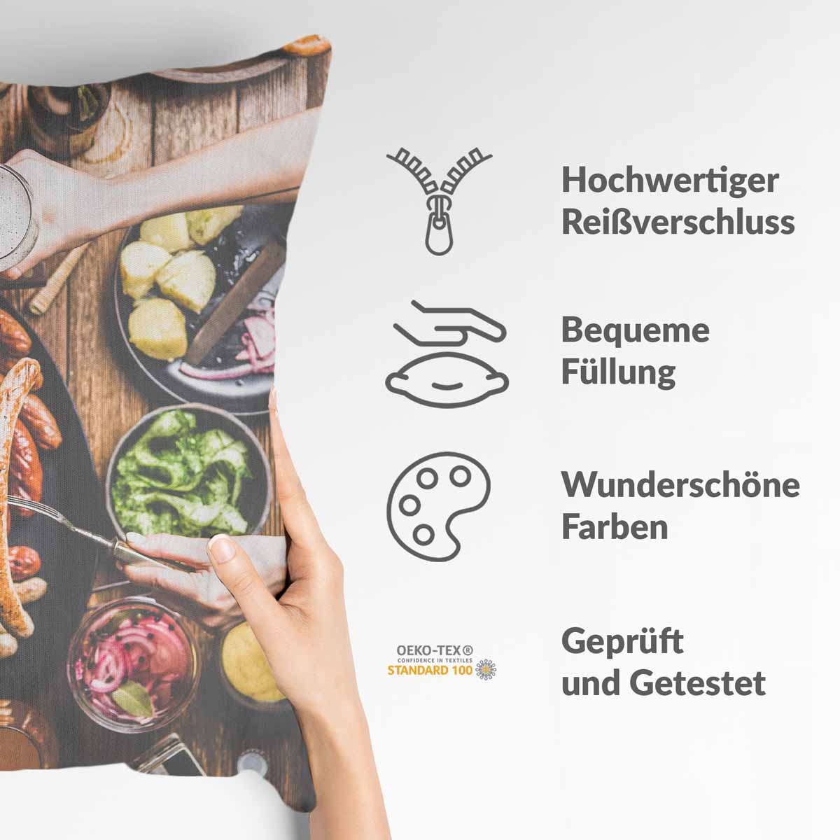 Cuscino sanitario con piatto di salsicce