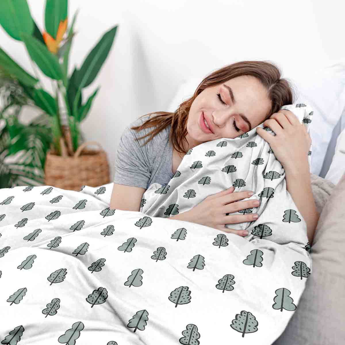 Set di biancheria da letto con coperte terapeutiche bianco con alberelli