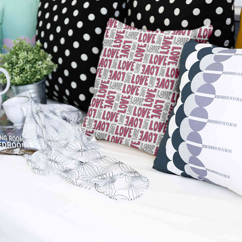 Cuscino salute bianco L.O.V.E