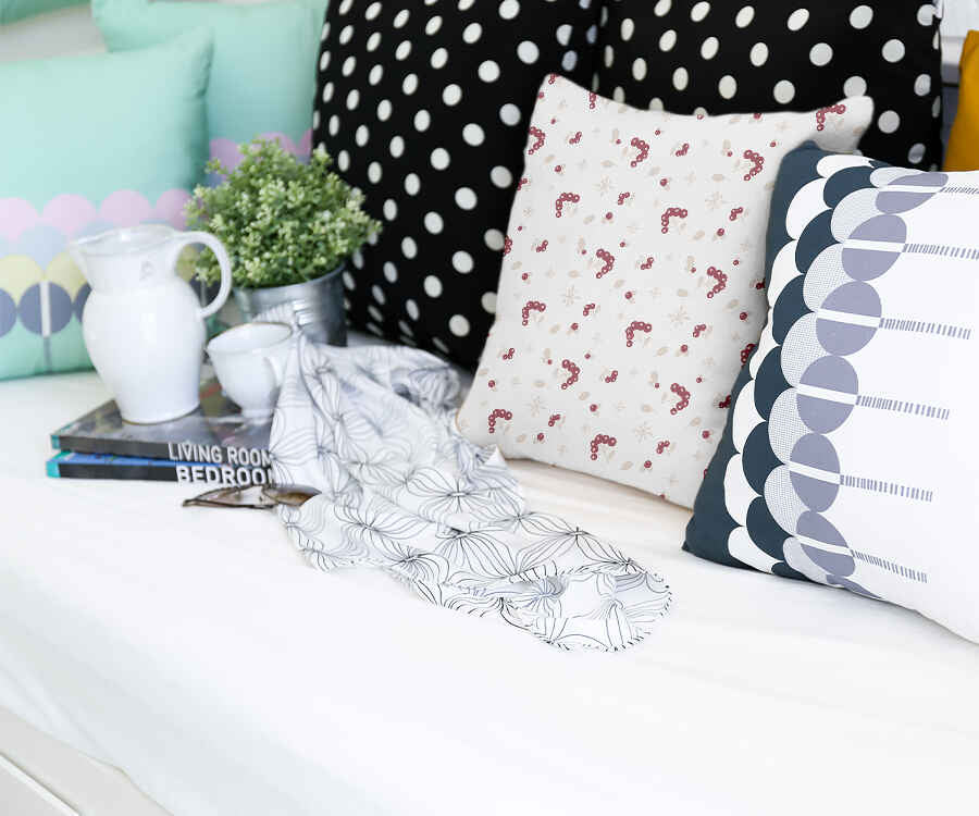 Cuscino sanitario con cespuglio di bacche