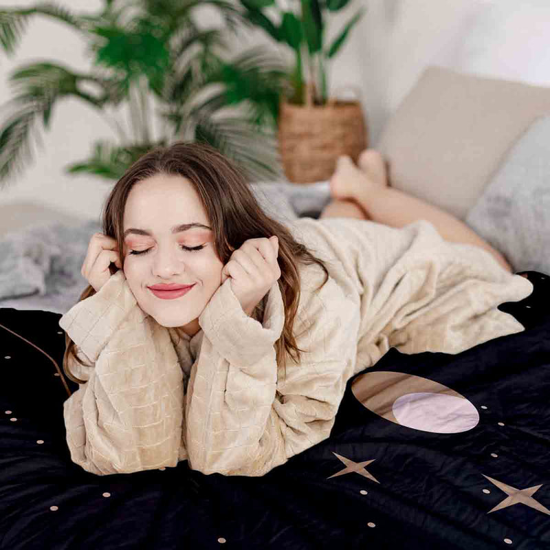 Coperta terapeutica originale - Rivestimento in cotone nero con sole, luna e stelle