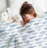 Set di biancheria da letto con coperte terapeutiche pesci blu