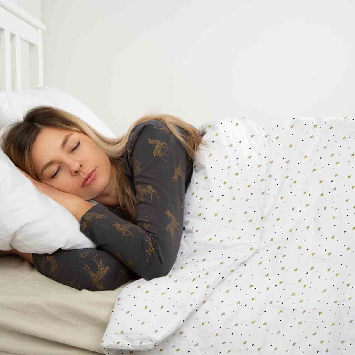 Set di biancheria da letto con coperte terapeutiche bianco con stelle e punti