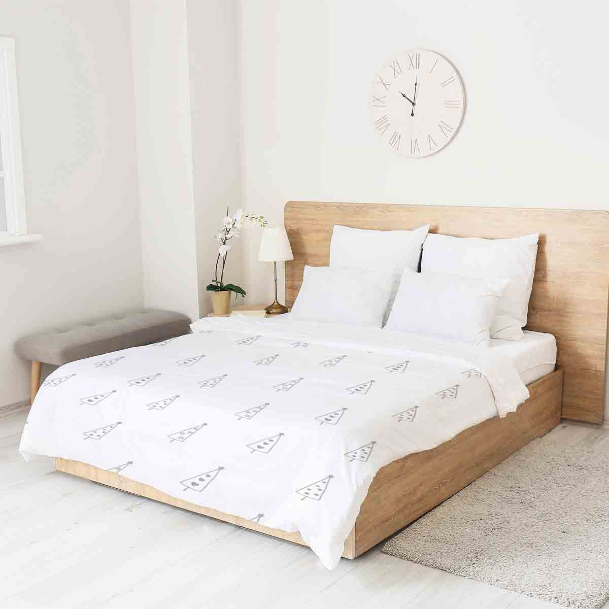 Coperta terapeutica originale - Rivestimento in cotone bianco con alberi di abete grigi