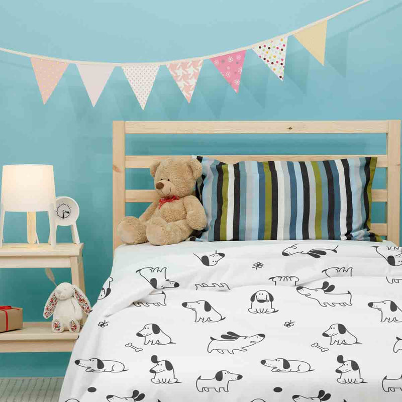 Set di biancheria da letto con coperte terapeutiche bianco con cani