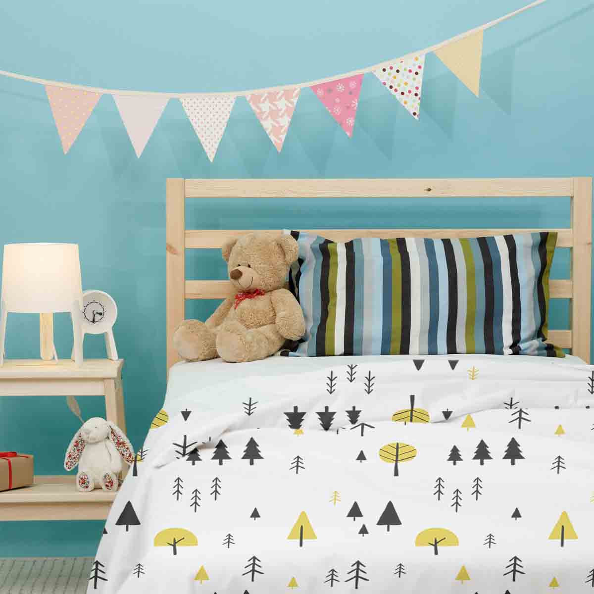 Set di biancheria da letto con coperte terapeutiche e alberi gialli