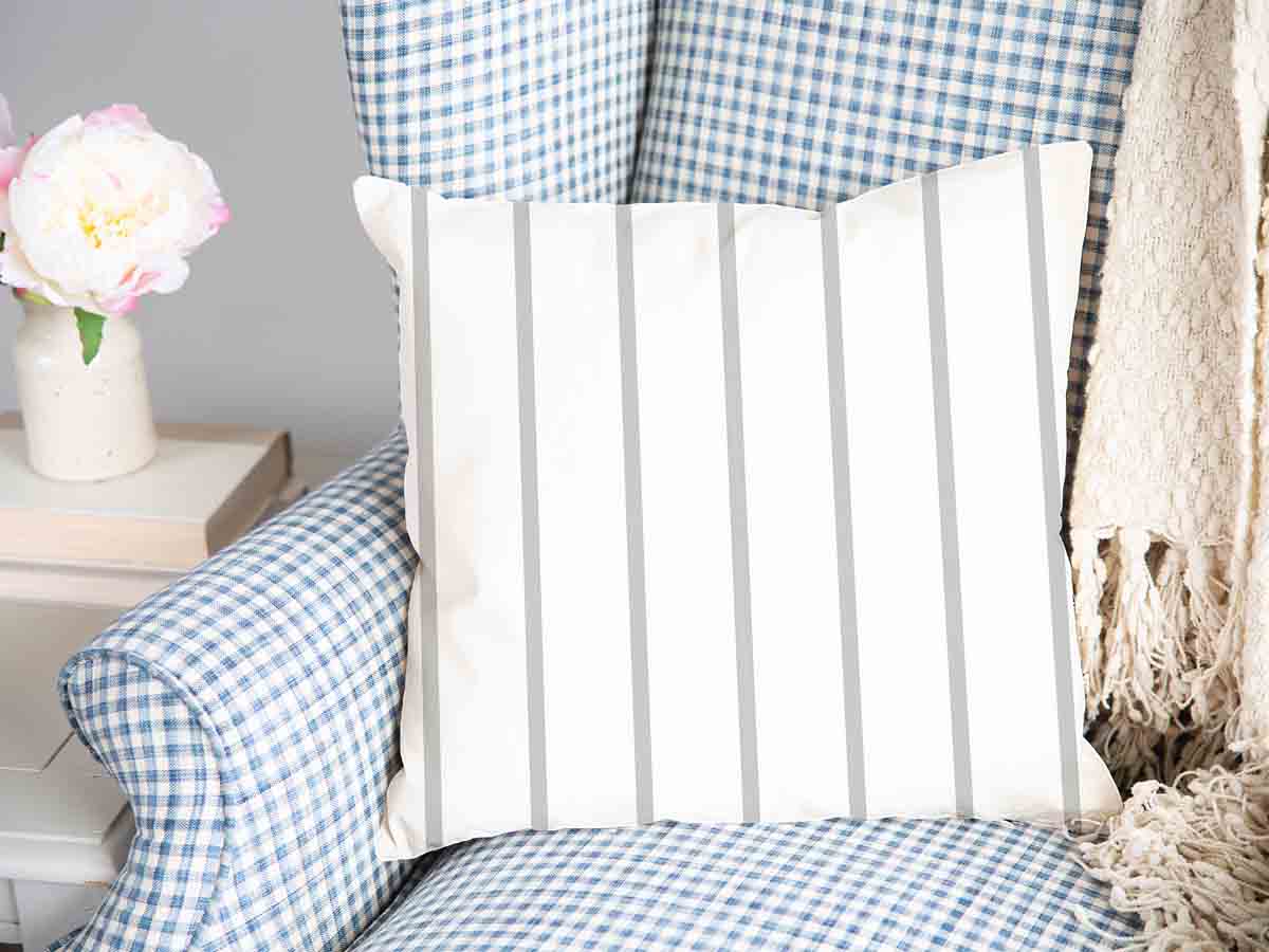 Cuscino sanitario righe grigio chiaro