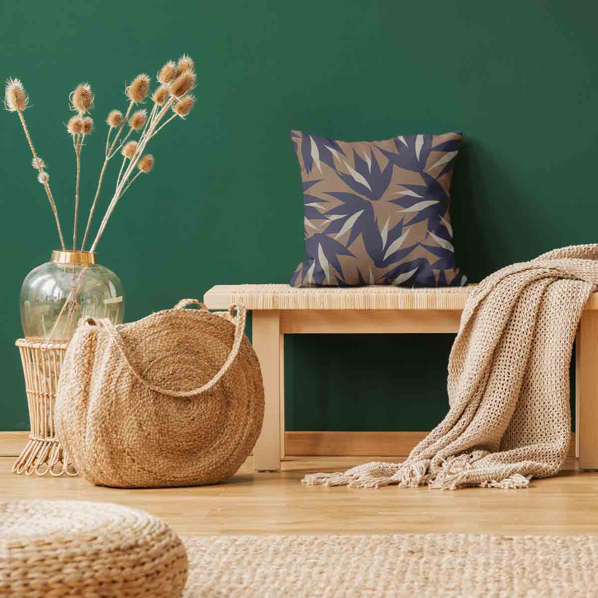 Cuscino sanitario marrone con foglie blu