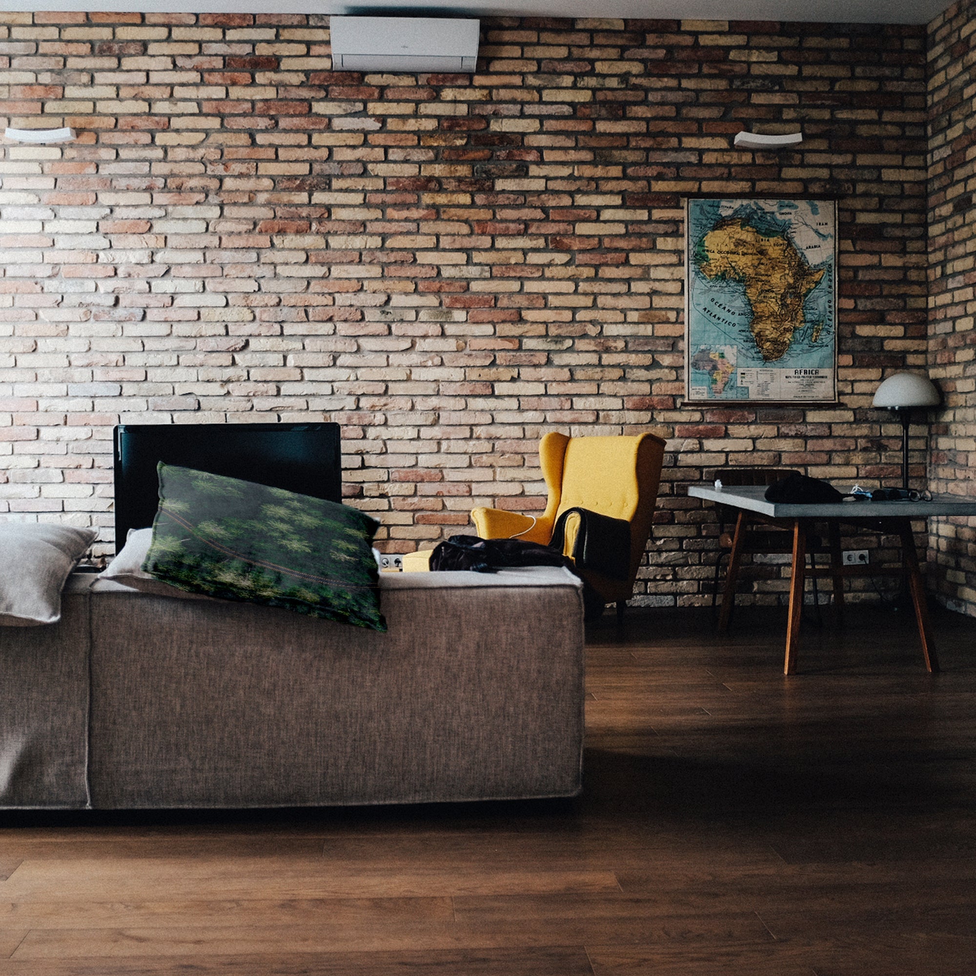 Cuscino salute strada nella foresta